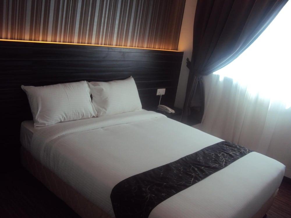 Signature Hotel Kuantan Zewnętrze zdjęcie